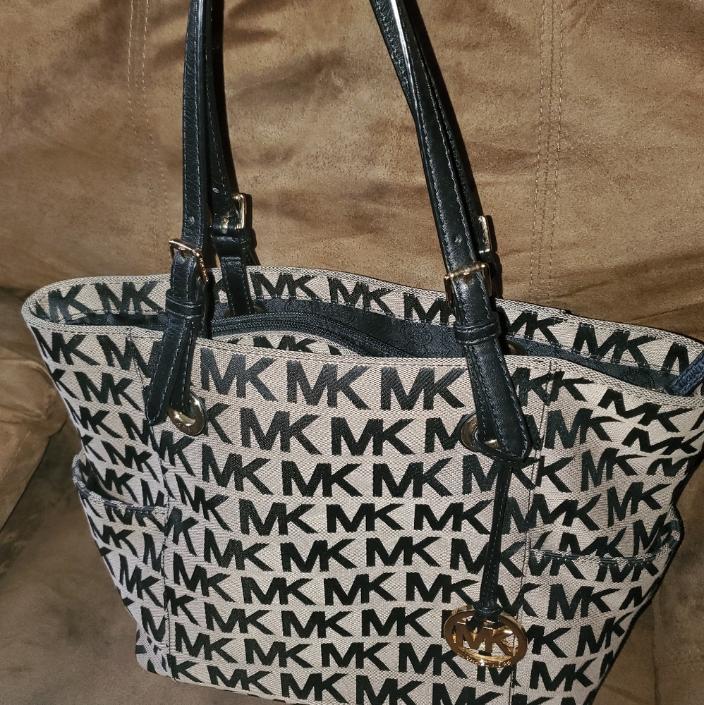 Michael Kors large purse